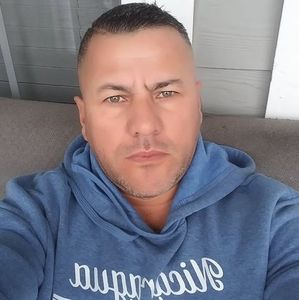 Meet your Posher, Ernesto